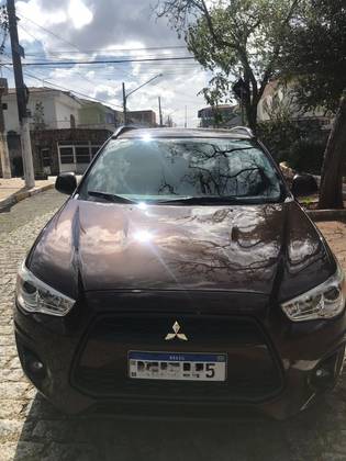 MITSUBISHI ASX 2.0 4X2 16V GASOLINA 4P AUTOMÁTICO MITSUBISHI ASX 2.0 4X2 16V GASOLINA 4P AUTOMÁTICO